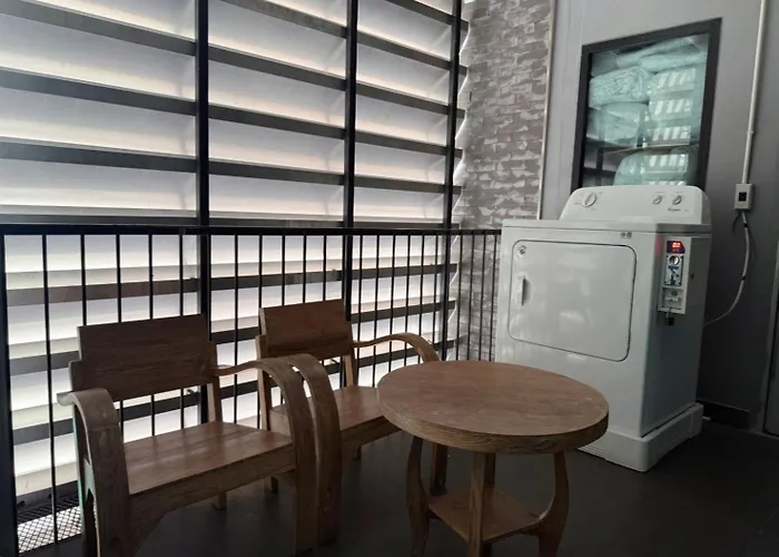Cozy Mini Theatre - Victory Monument - 3 Pax Apartamento
